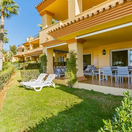 Cumbres Del Rodeo Apartment